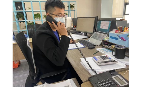 全力以“复”，，，，，，，，疫情防控与企业谋划“两手硬”