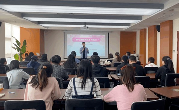 咫尺万亿市场 | “亚马逊威海线下交流会”乐成举行